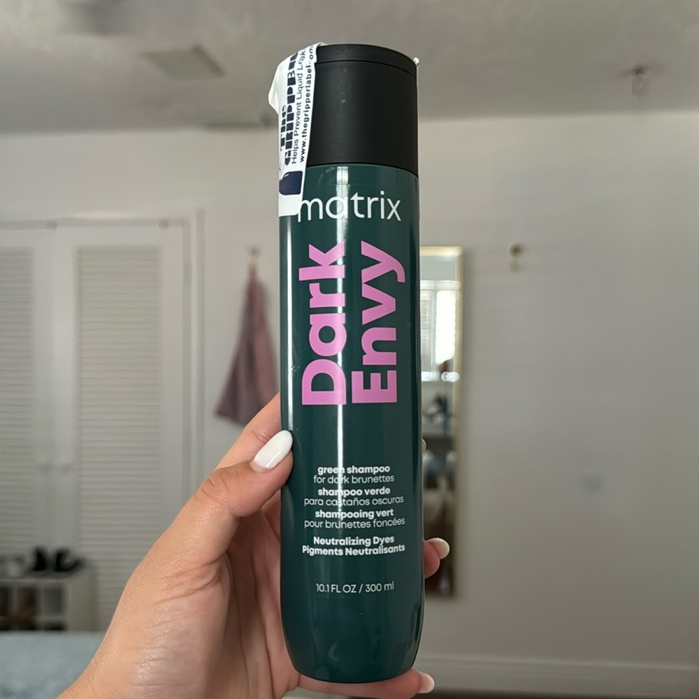 Dark Envy Matrix Green Shampoo for Dark Brunettes